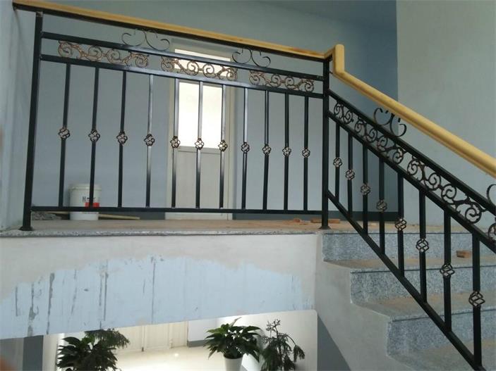 北京旋转楼梯不可忽视的设计理念